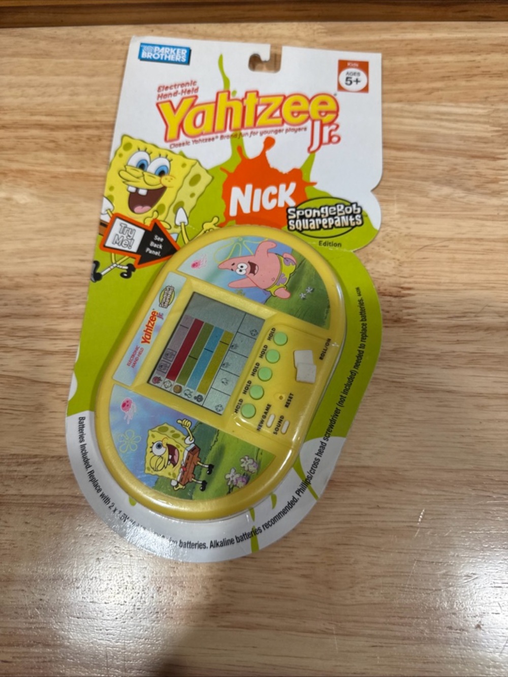 Nickelodeon SpongeBob Yahtzee Jr. Electronic Game - Yellow